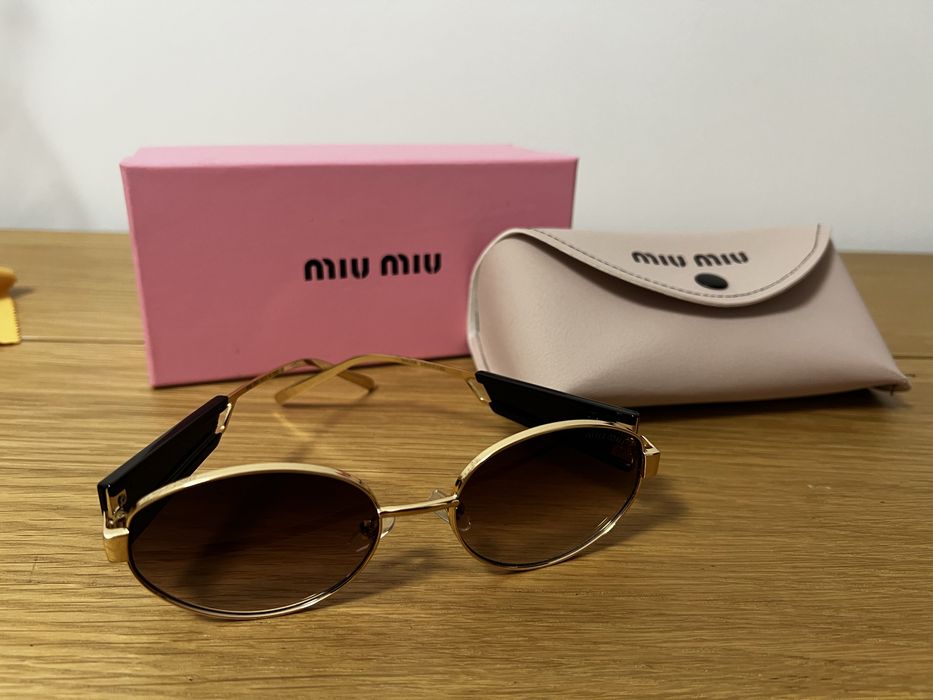 Ochelari de soare Miu Miu