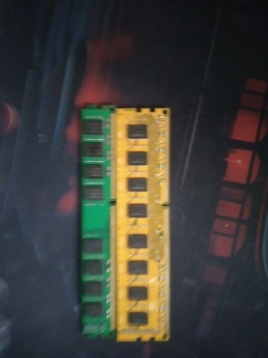 Оперативная память DDR 3 на 4 гб