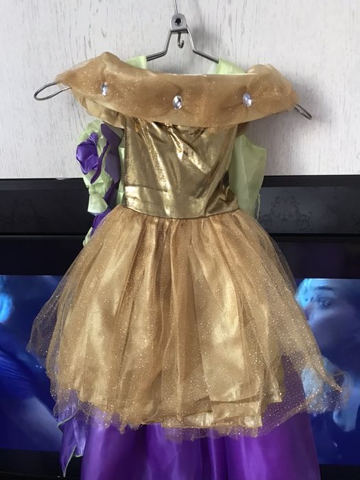 Платья новые от 2л до 10