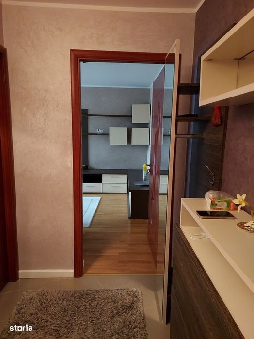 Zona Liceului Sportiv - apartament cu 2 camere, parter