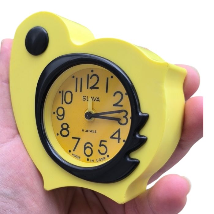 Механичен будилник Slava (обслужен)