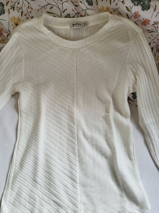 Bluza cu maneca lunga crem
