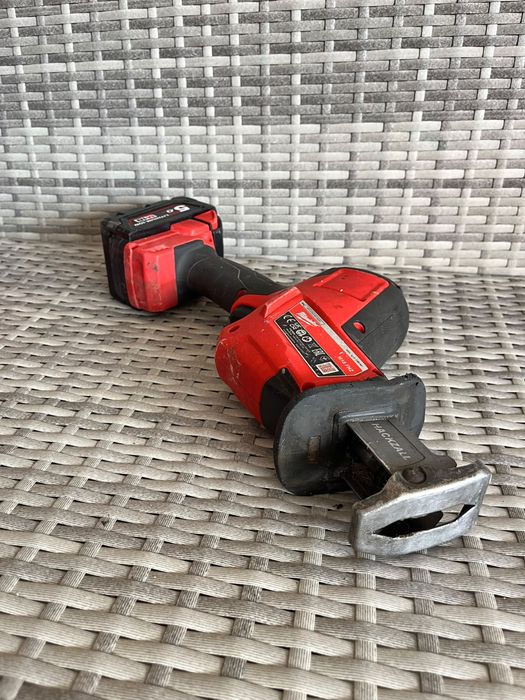 Fierastrau sabie milwaukee M18 FHZ