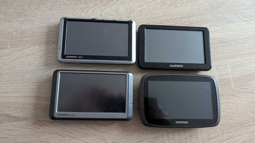 navigatii Garmin , TOMTOM , funtionale