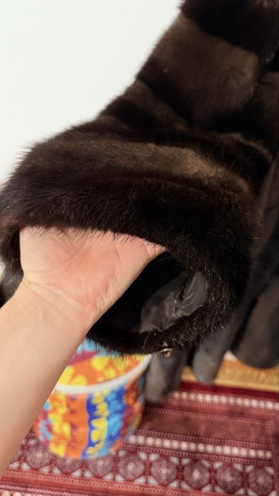 Продается норковая шуба