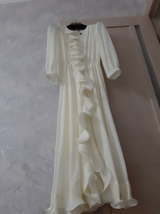 Продам красивое платье