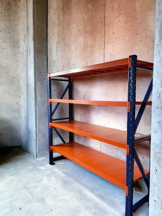 Професионални стелажи за склад 300кг ниво