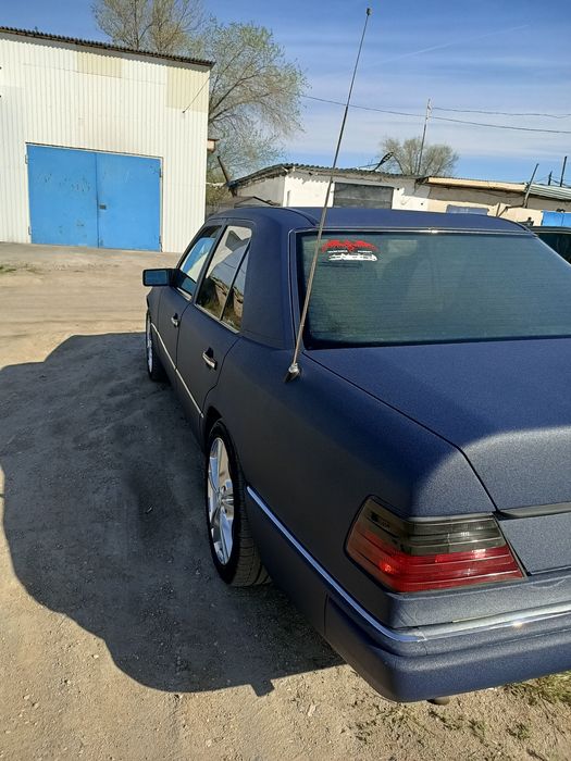 Продам 124 Мерседес