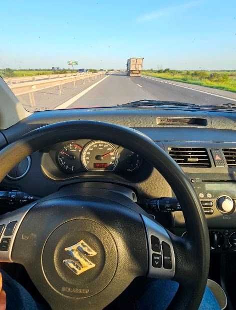Suzuki Swift 1.3, Benzina