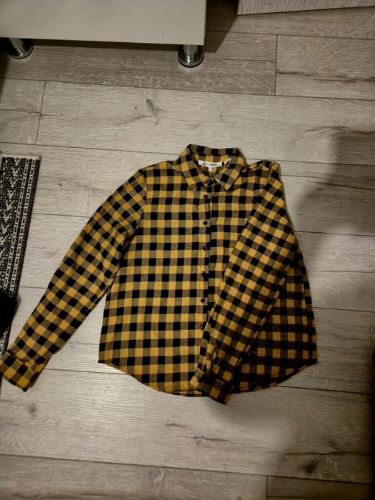 Camasa in carouri, scurta, de dama