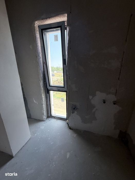 Duplex deosebit, 5 camere, curte generoasa, zona Safirului-Gladiolelor