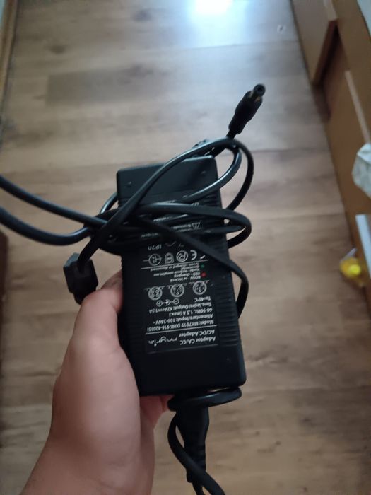 Vând  trotineta electrica RCB 3Viteze viteza maxima 25 de km autonomie 20 de km