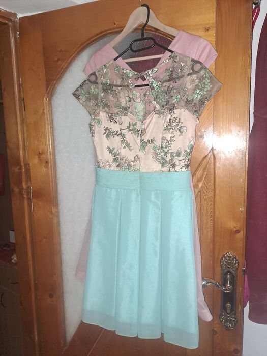 Rochie ocazie albastră cu crem