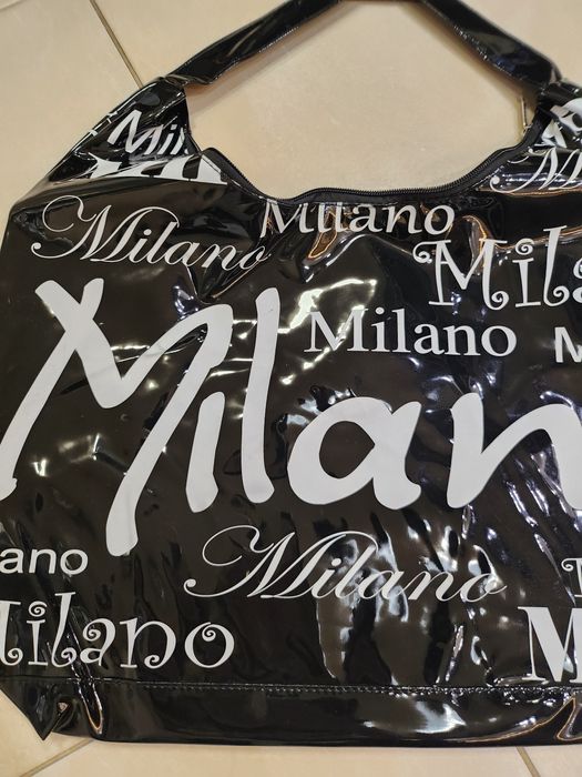 Ново! Дамска лачена чанта!