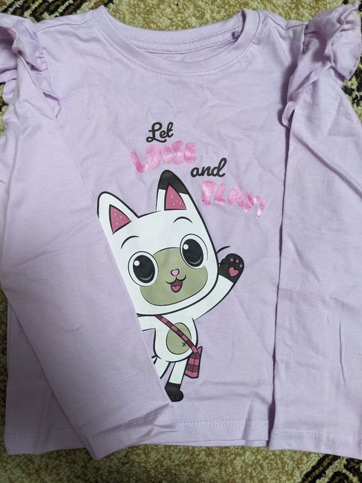 Bluze noi mărimea 98