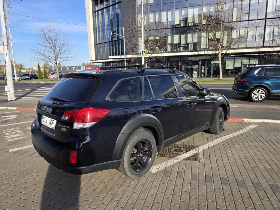 Vand Subaru OUTBACK