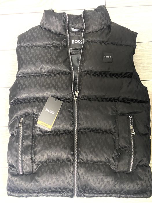 Vesta de barbati  pentru sezon calitate superioara