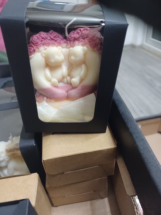 Flori din ceara naturala de soia și sapun