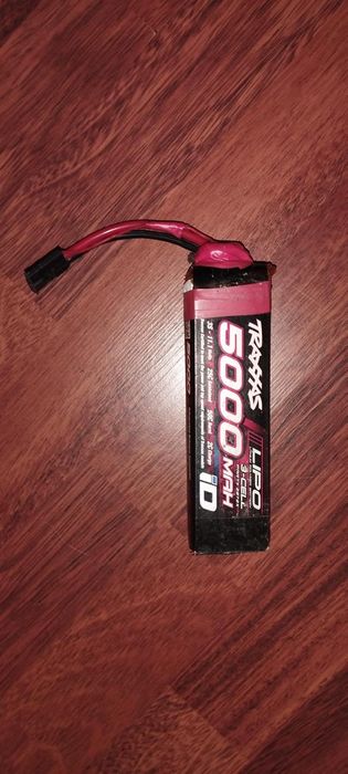 Traxxas Rustler 4x4 100 km/ oră