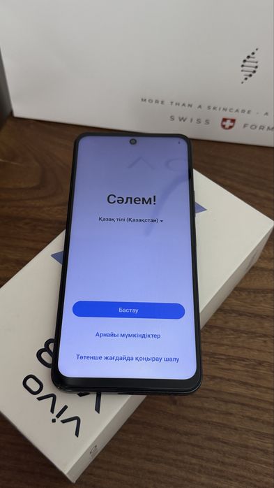 Продам телефон Vivo Y28