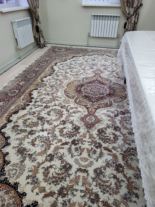 Ковёр 3 на 5 м,пр-во Иран