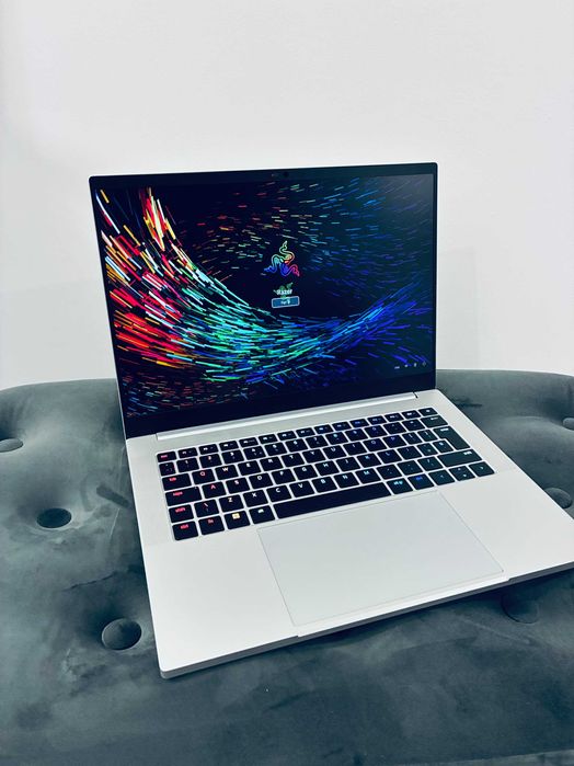 Razer Blade 14 2023 Mercury AMD Ryzen 9 7940HS/RTX 4070/SSD 1TB/240Hz