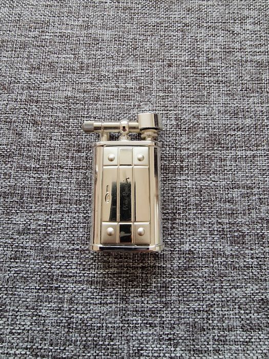 Колекционерски запалки и писалка