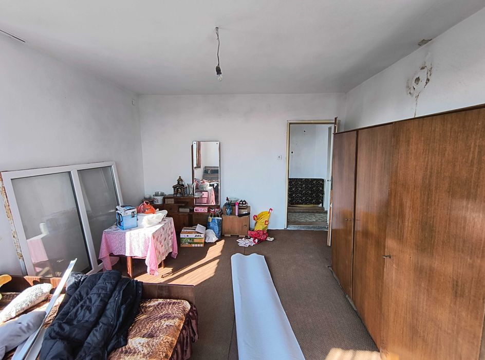 Тухлена къща в с.Боздуганово