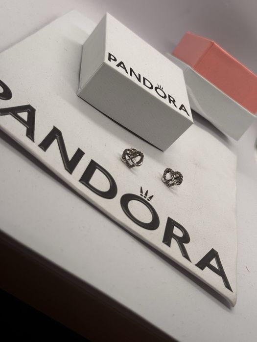 Pandora обеци Пандора