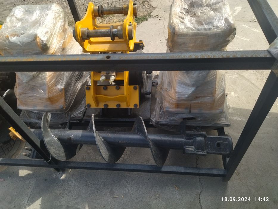 Экскаваторлар учун бутловчи кисмлар