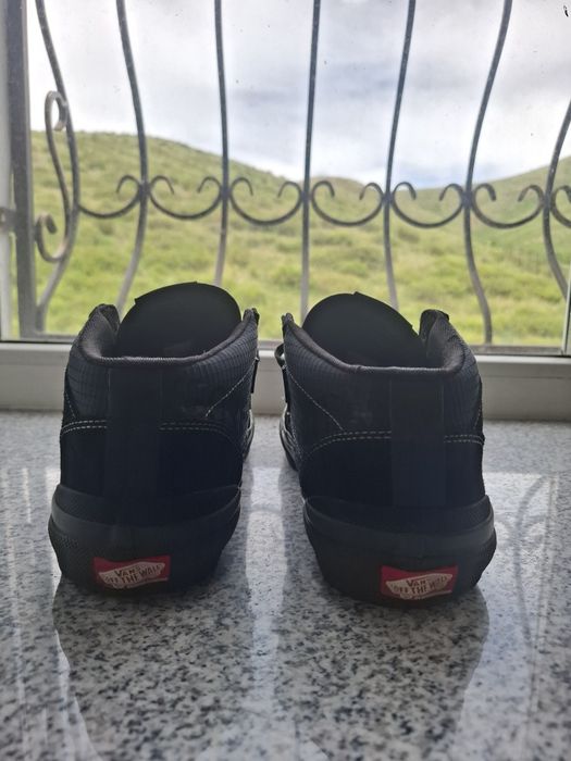 Продам кросовки Vans half cab 92