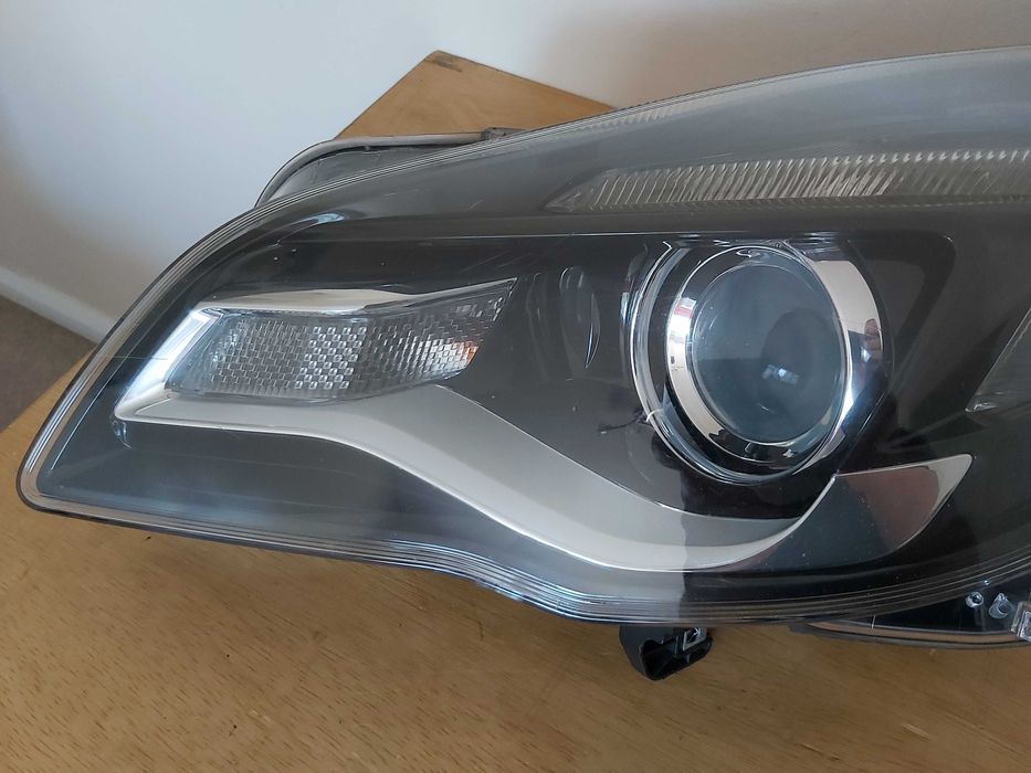 Far stanga Opel Insignia face-lift pentru circulație UE