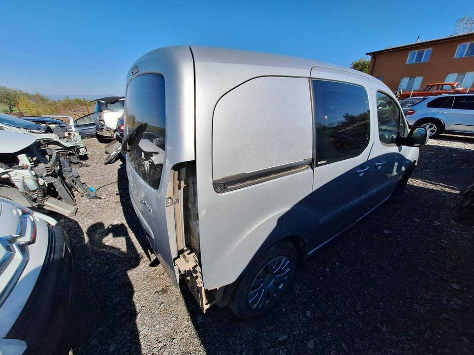 Peugeot Partner 1.6hdi 92кс на части - 2012г