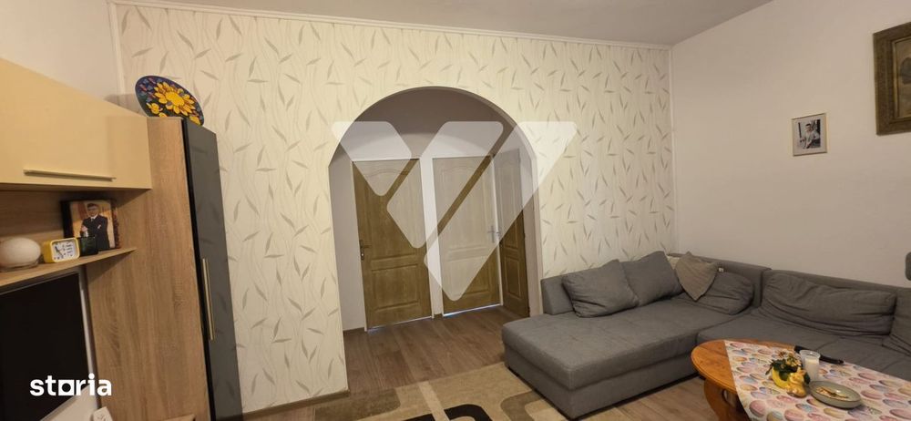 Apartament la casa 3 camere mobilata de vanzare in Cisnadie Sibiu — fotografia 3