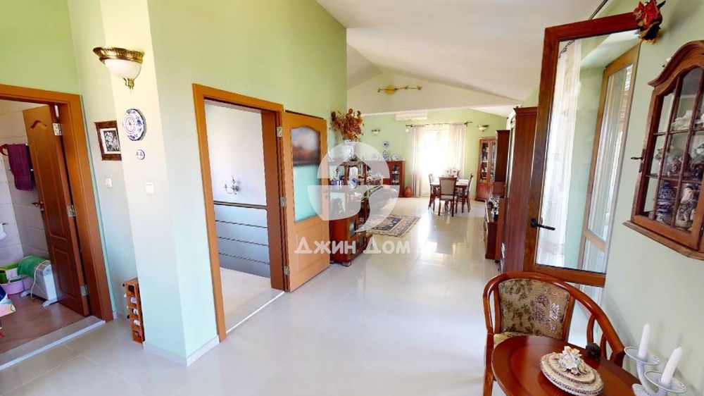 Продава се Къща в с. Кошарица, Област Бургас - 264 кв.м за 1459 €/кв.м - Снимка #3