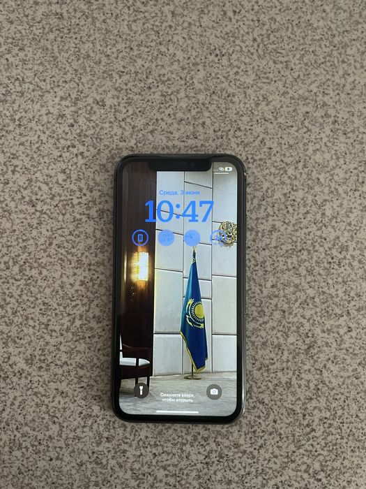 Продам Iphone 11