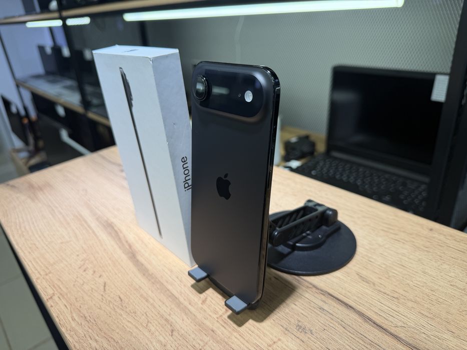 iPhone Air, 256 GB, Space Black, АКБ100%, 2385/А10