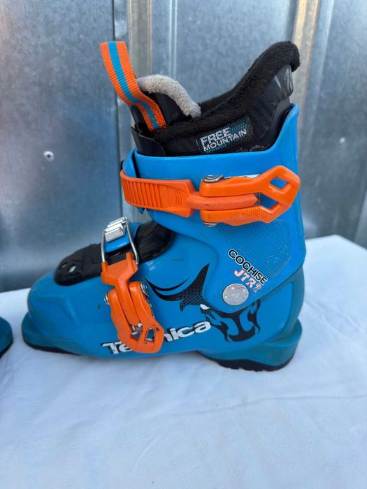 Clapari ski schi copii Tecnica JTR2 marime EUR:30 mondo:19.5