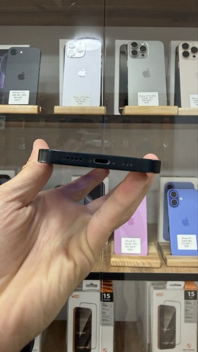 iPhone 14