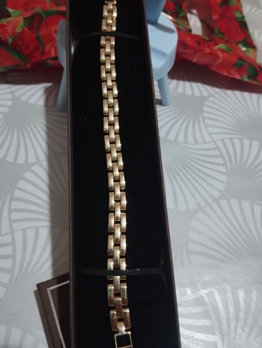 Срочно продам шикарный браслет.