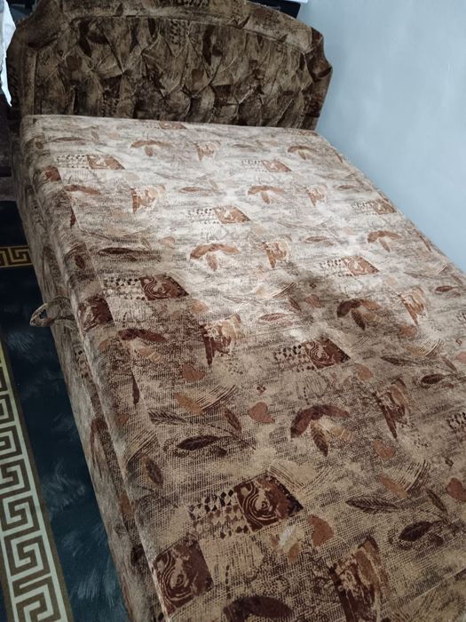 Продам кровать  с механизмом