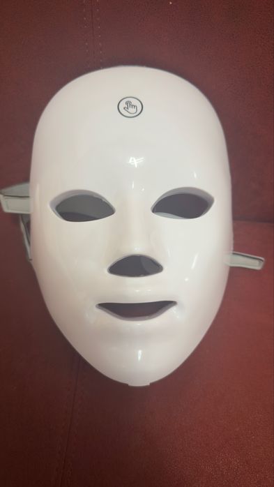 Лед маска за лице