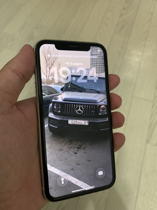 Iphone 11  64 гб