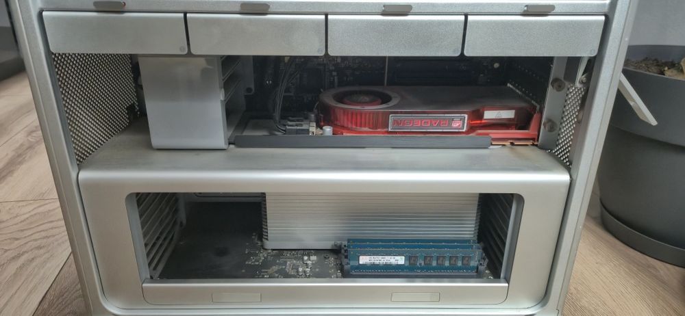 Mac Pro 5,1 (A1289)