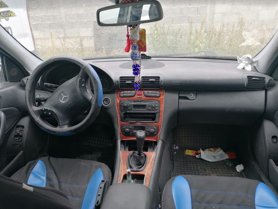 Vand Opel zafira b și Mercedes c200