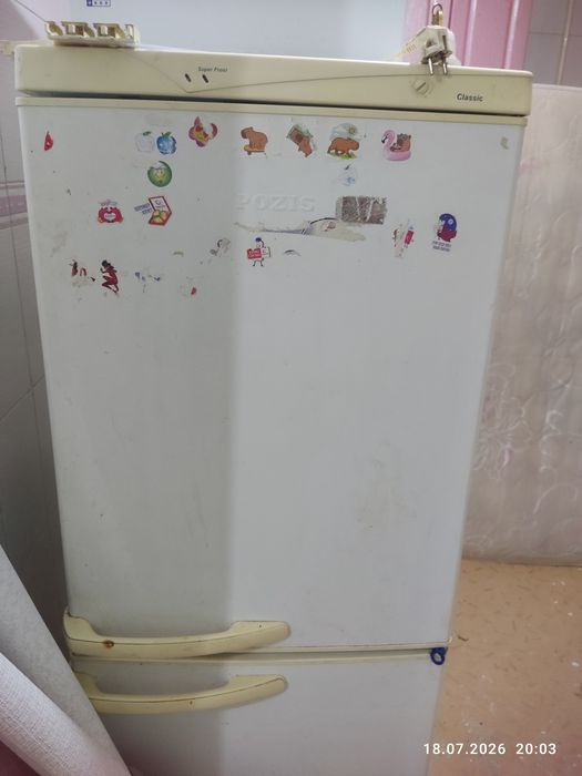 Продам холодильник