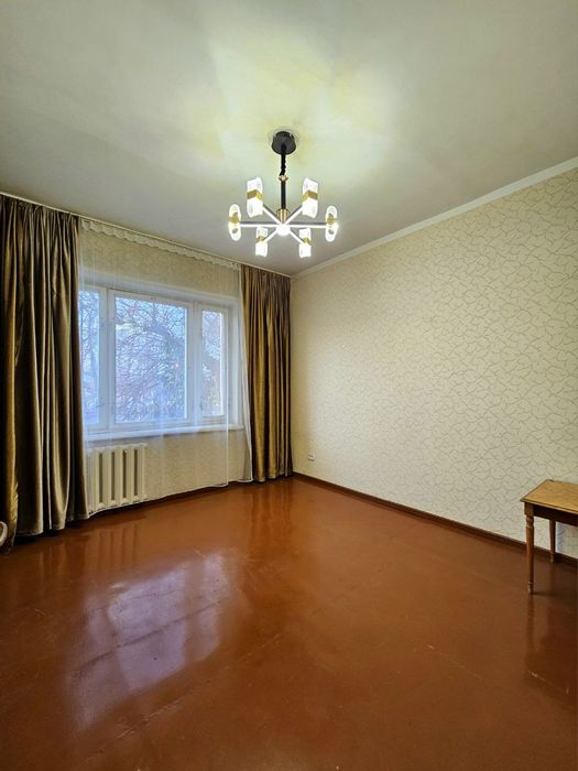 Аэропорт. 3/3/4, 77-я серия. 5 минут от центра.