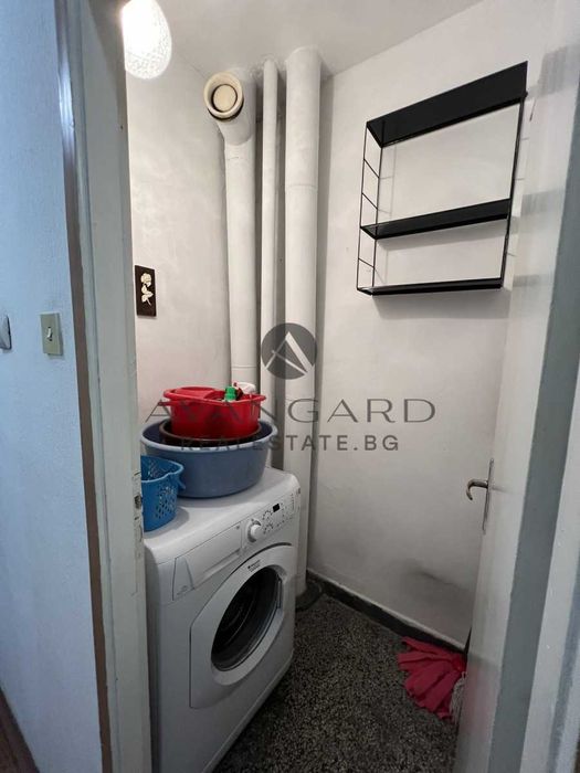 Продава се Тристаен апартамент в Пловдив, Кършияка - 86 кв.м за 1861 €/кв.м - Снимка #9