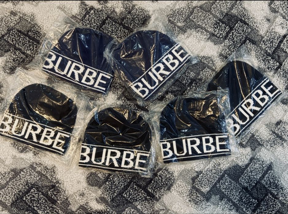 Стильные шапки 100% Burbery!