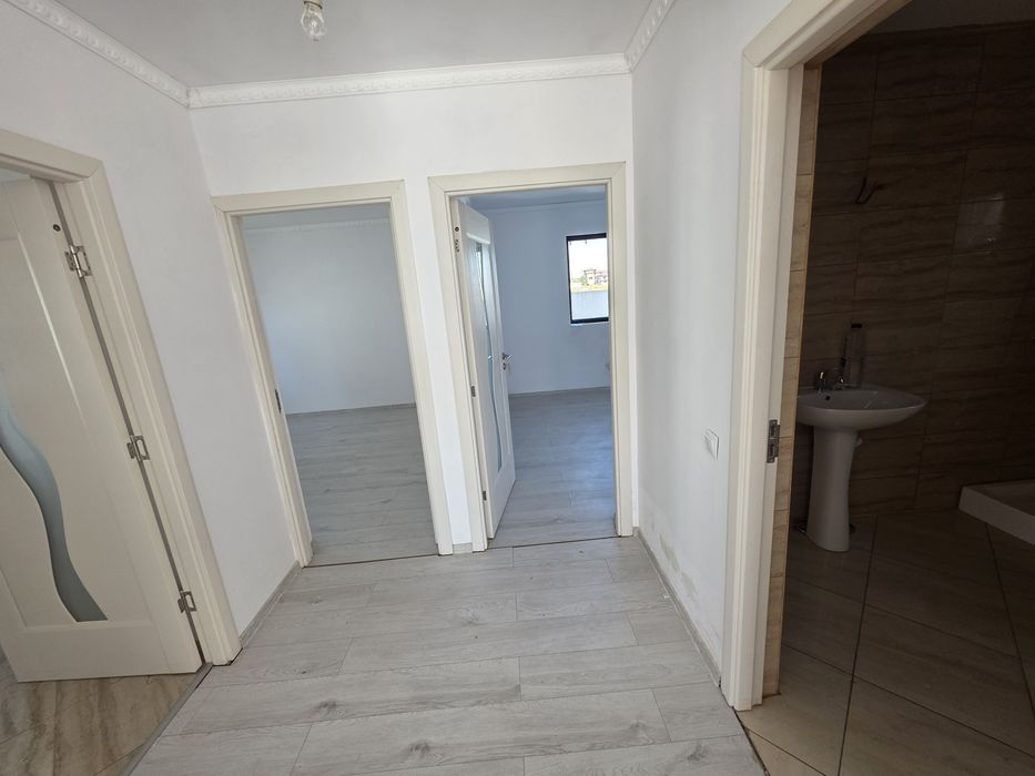 Casa de închiriat în pantelimon Strada Ialomița  nr 27